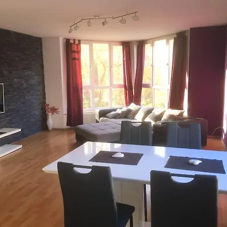 4 Zimmer Wohnung Mit 6 Betten Nahe Hamburg Glinde  Buitenkant foto